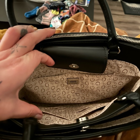 Guess Bags Guess Purse W Detachable Crossbody Straps Poshmark